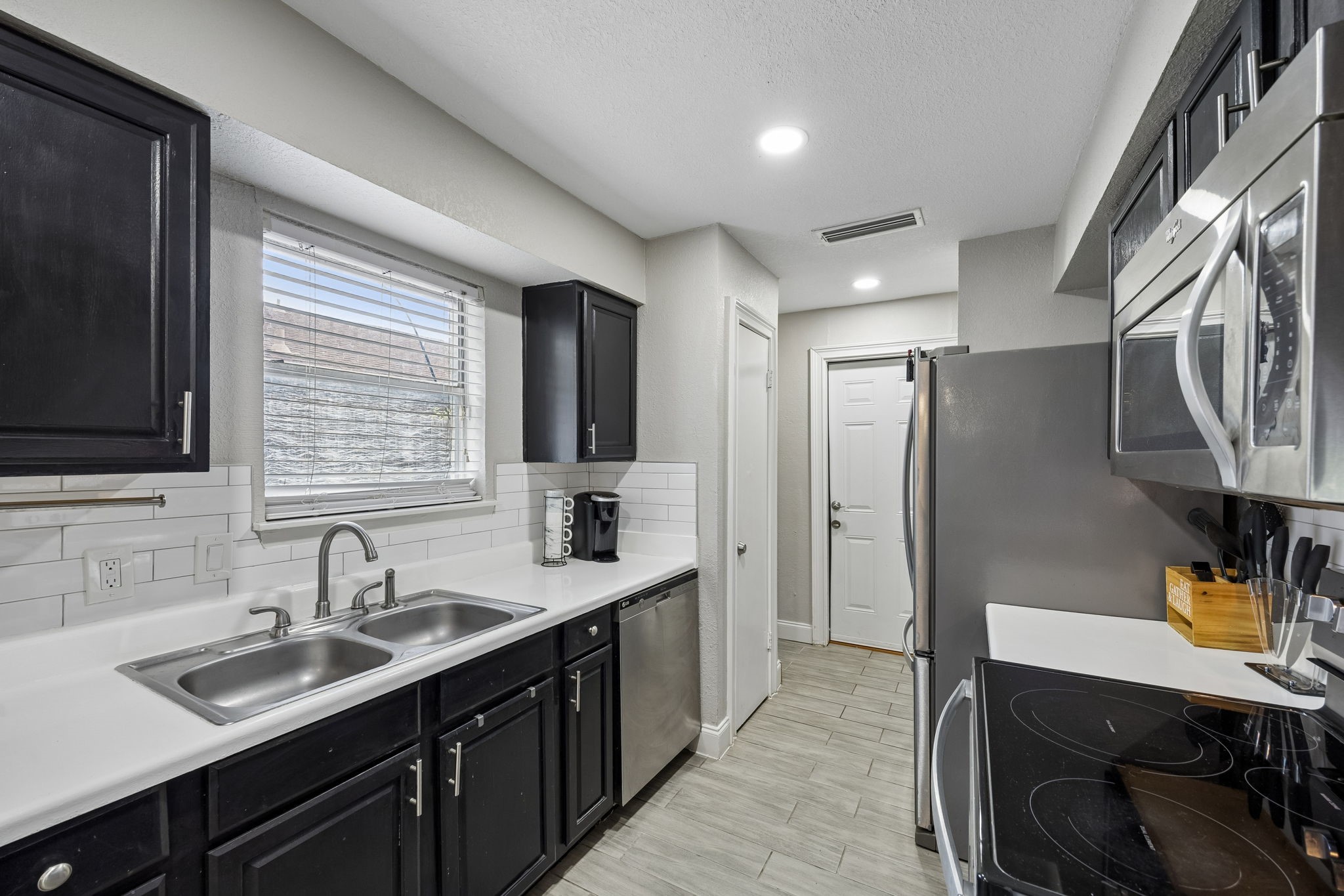 434 Stonehenge Drive Arlington TX 76014