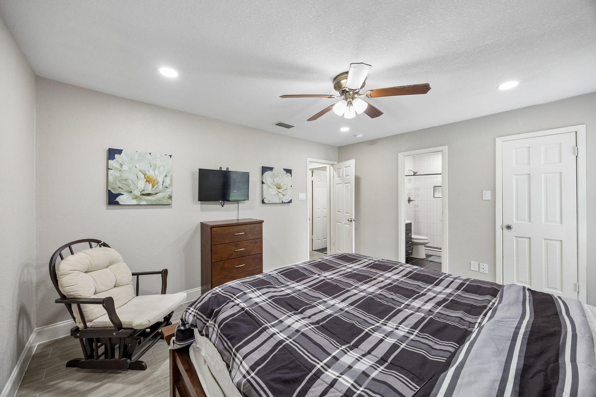 434 Stonehenge Drive Arlington TX 76014