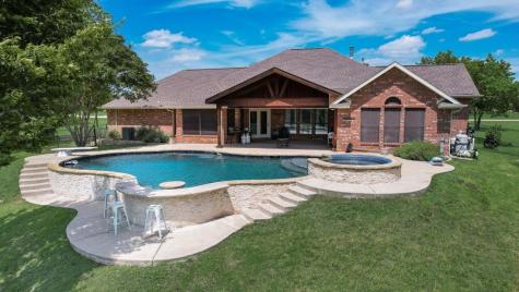 841 S Clinton Lane Midlothian TX 76065