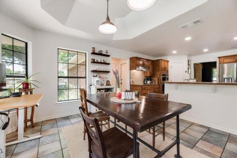 841 S Clinton Lane Midlothian TX 76065