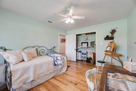 841 S Clinton Lane Midlothian TX 76065