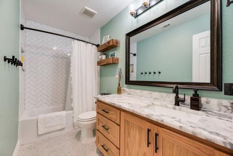 841 S Clinton Lane Midlothian TX 76065
