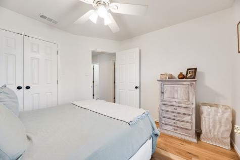 841 S Clinton Lane Midlothian TX 76065