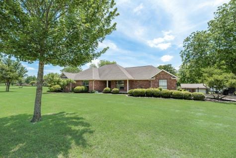 841 S Clinton Lane Midlothian TX 76065