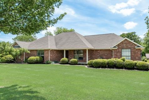 841 S Clinton Lane Midlothian TX 76065