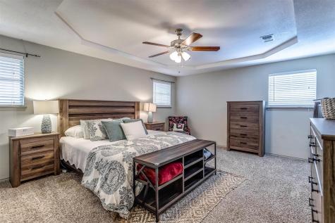 2123 Valleydale Drive Arlington TX 76013
