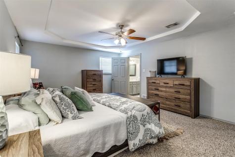 2123 Valleydale Drive Arlington TX 76013
