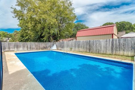 2123 Valleydale Drive Arlington TX 76013