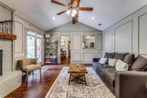 2123 Valleydale Drive Arlington TX 76013