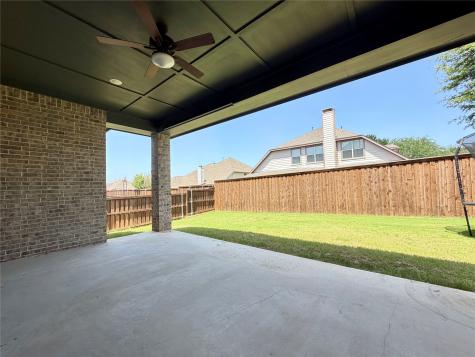 2912 Deerhurst Drive Highland Village TX 75077