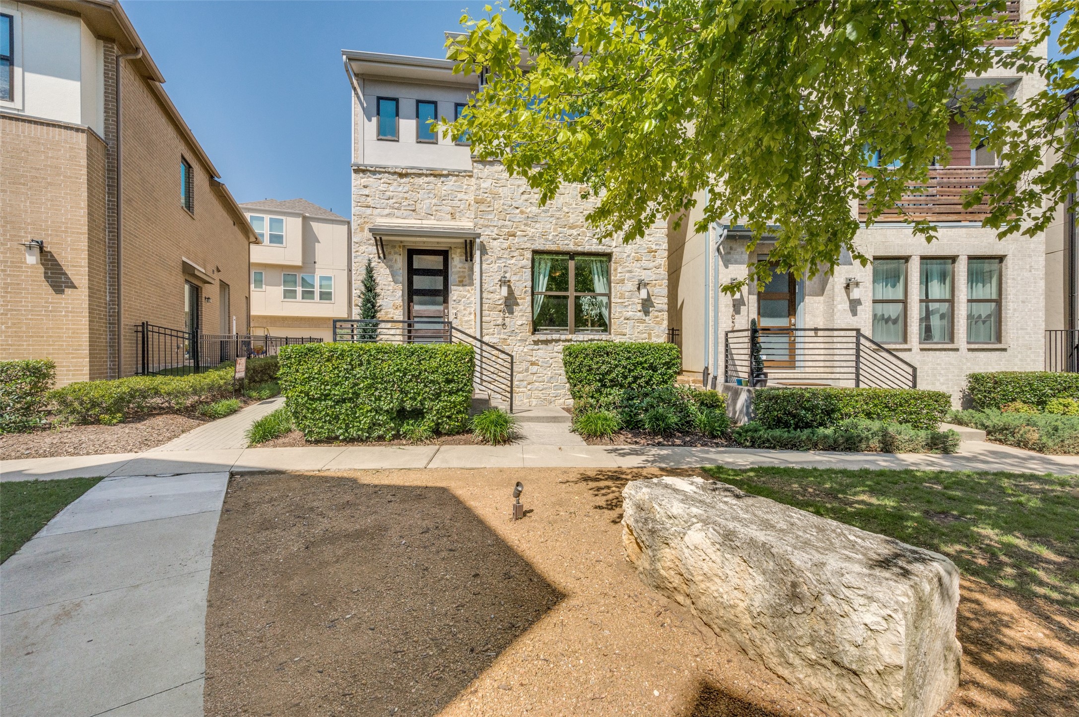 7846 Verona Place Dallas TX 75231
