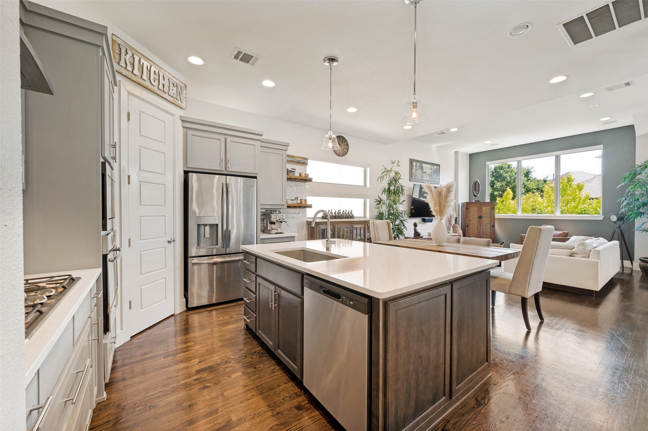 7846 Verona Place Dallas TX 75231