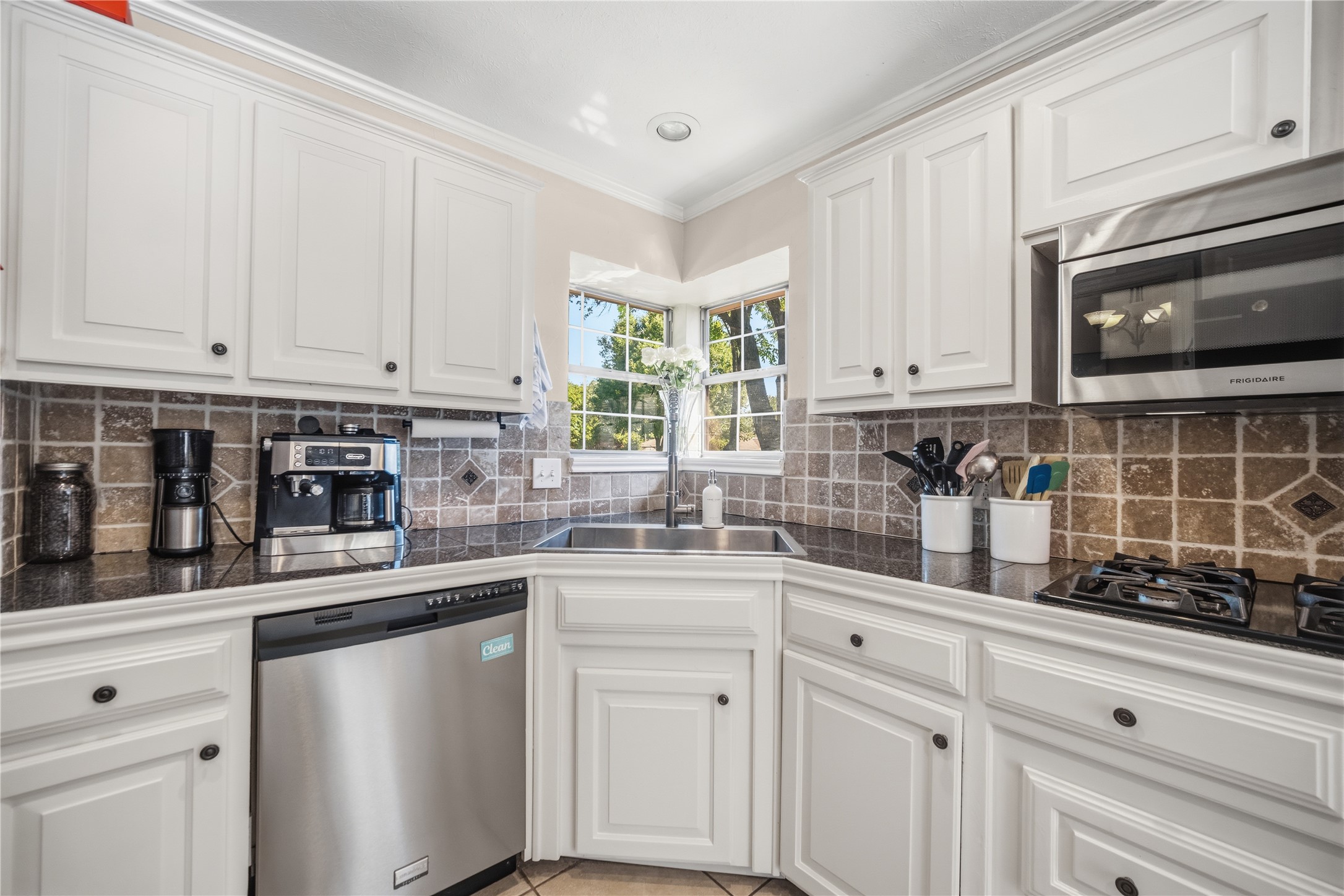 118 Willowcrest Drive Garland TX 75040