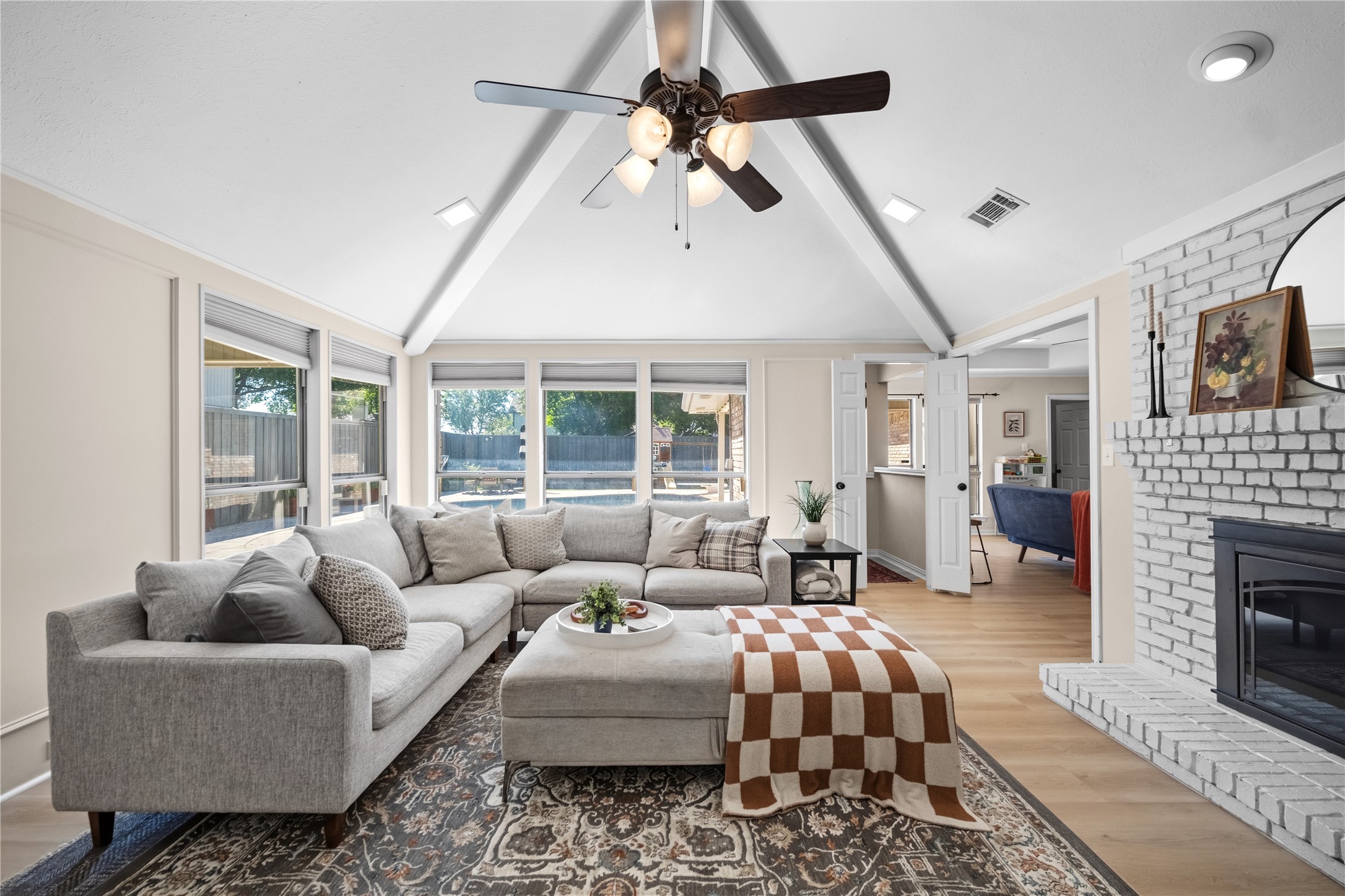 118 Willowcrest Drive Garland TX 75040