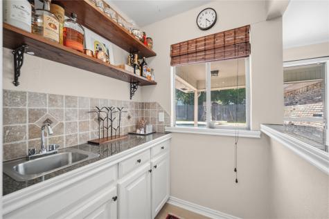 118 Willowcrest Drive Garland TX 75040