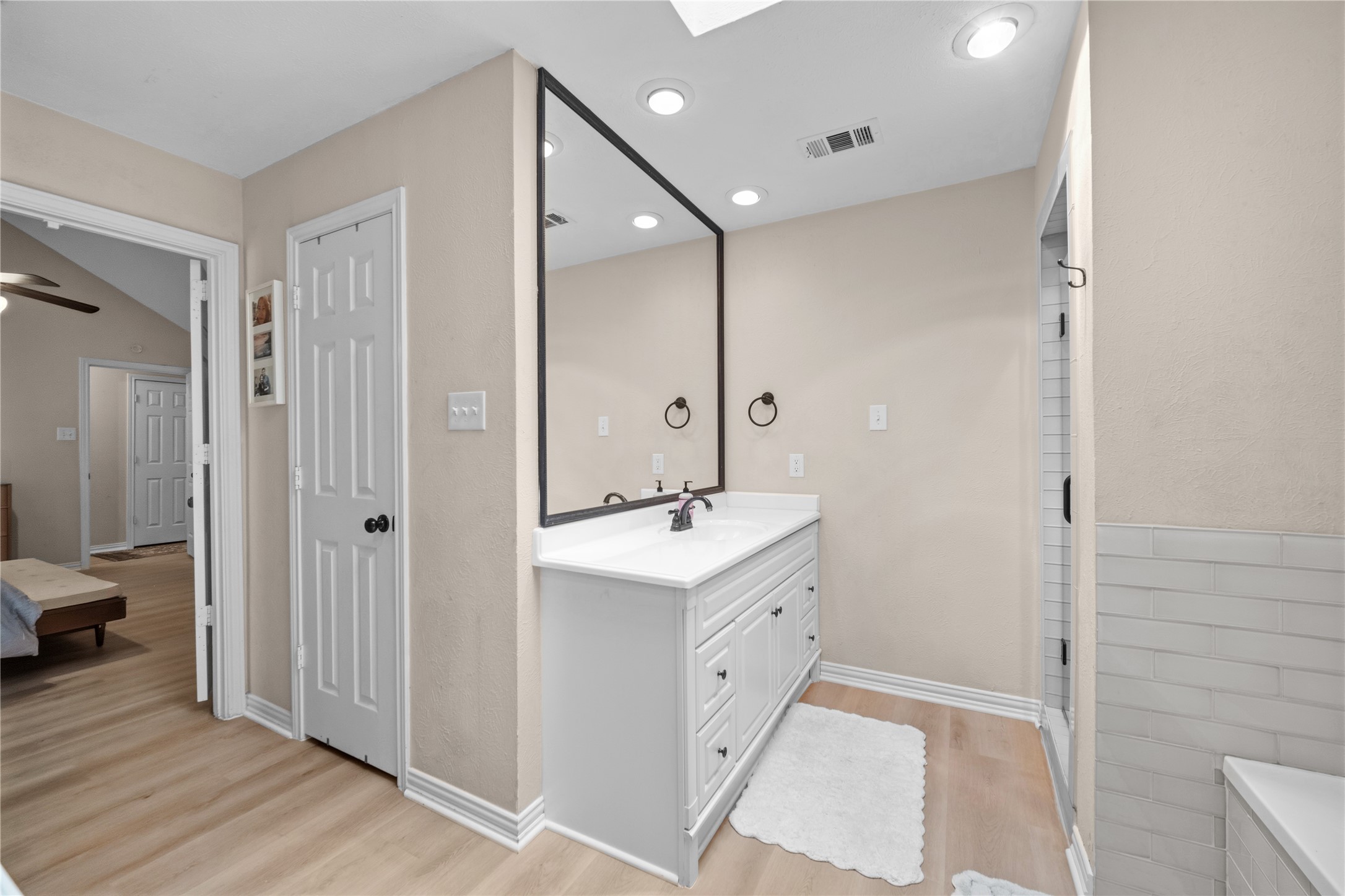 118 Willowcrest Drive Garland TX 75040