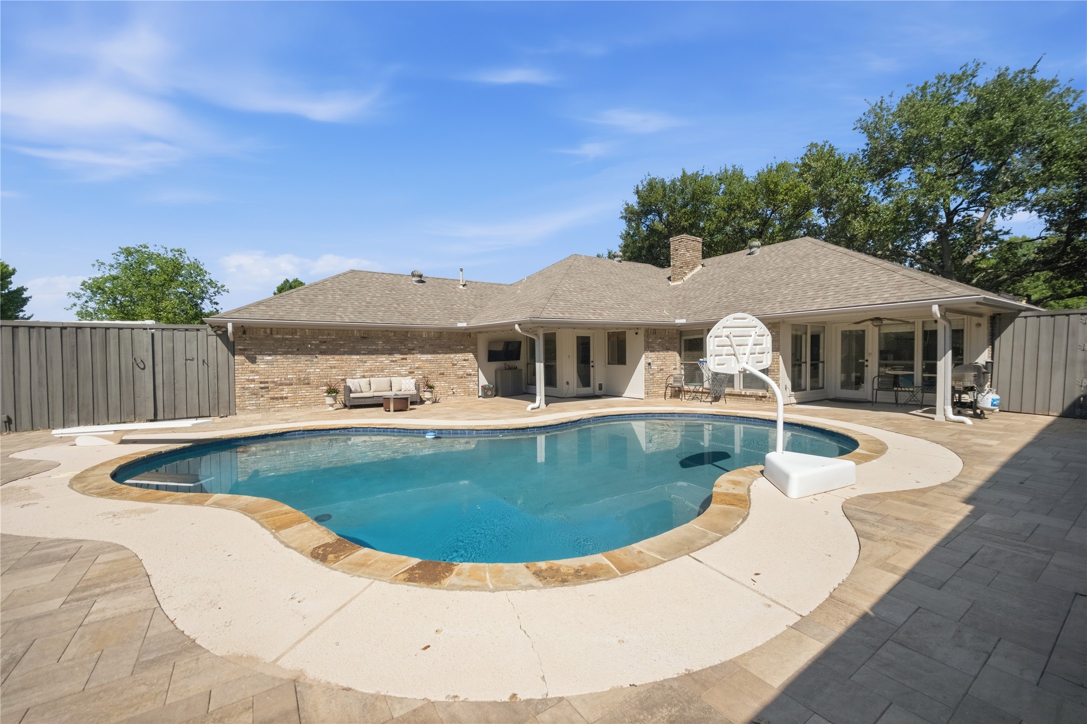 118 Willowcrest Drive Garland TX 75040