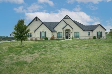 408 Christian Way Azle TX 76020