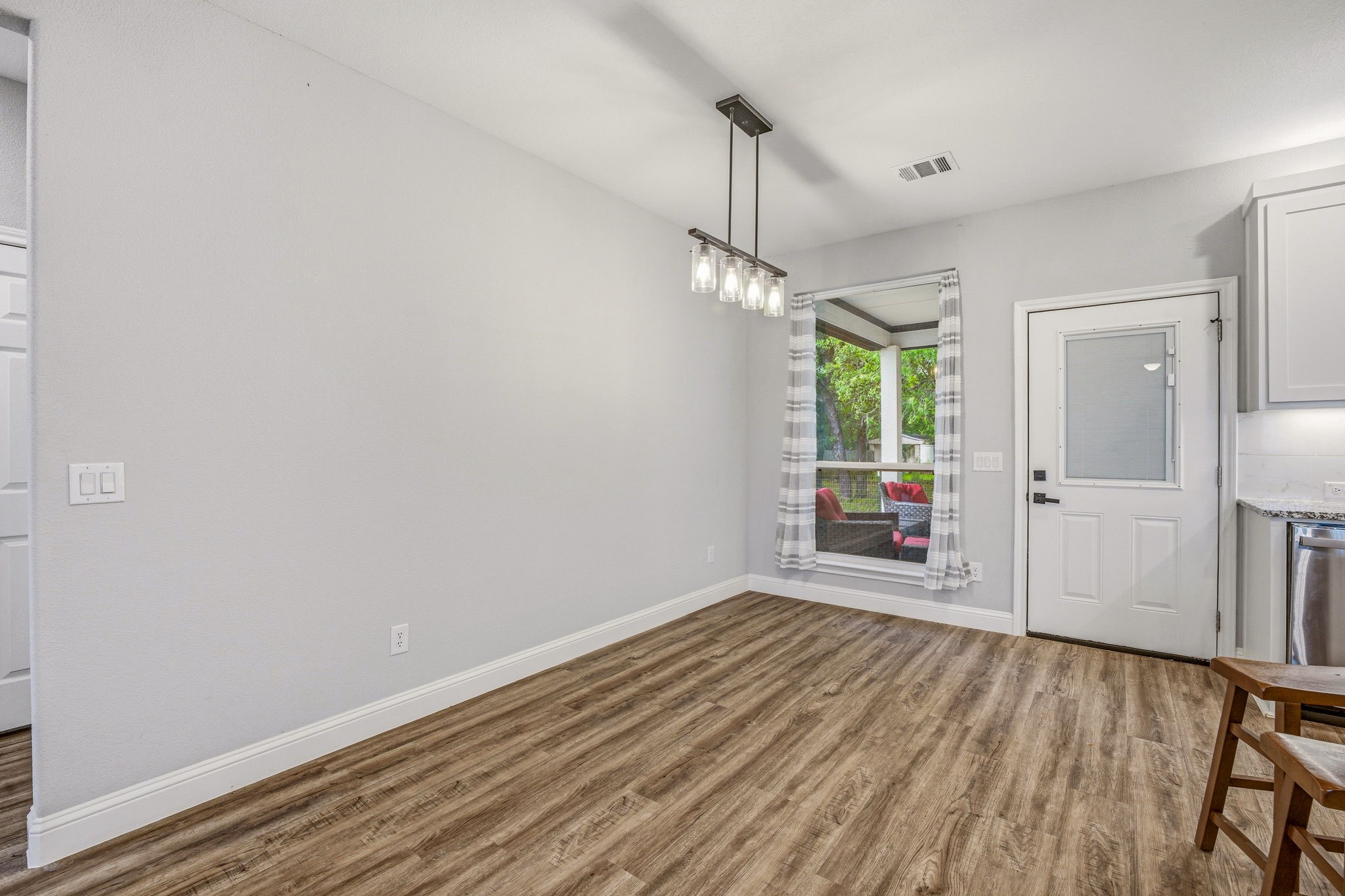 6106 Moose Drive Granbury TX 76048