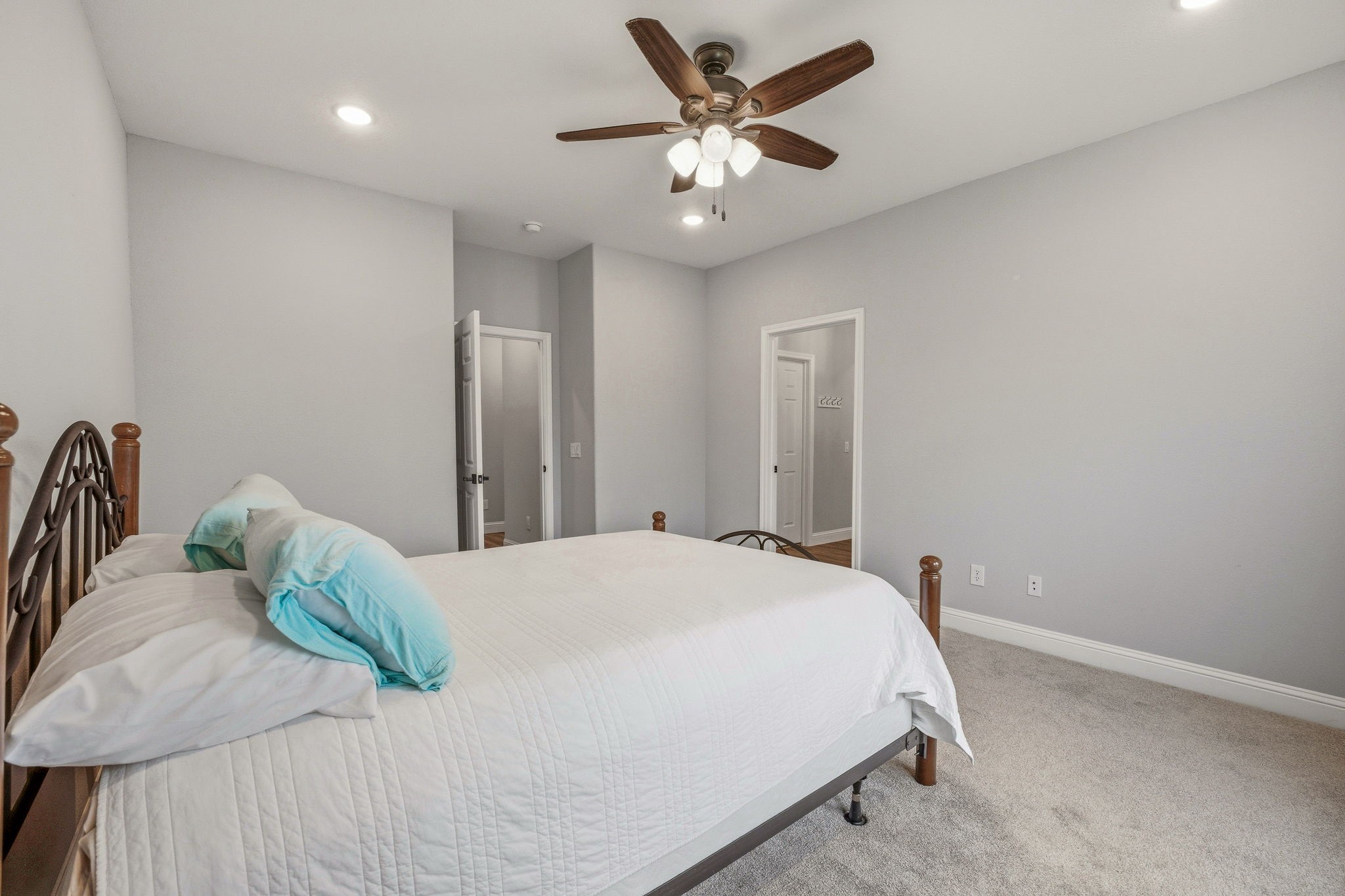 6106 Moose Drive Granbury TX 76048