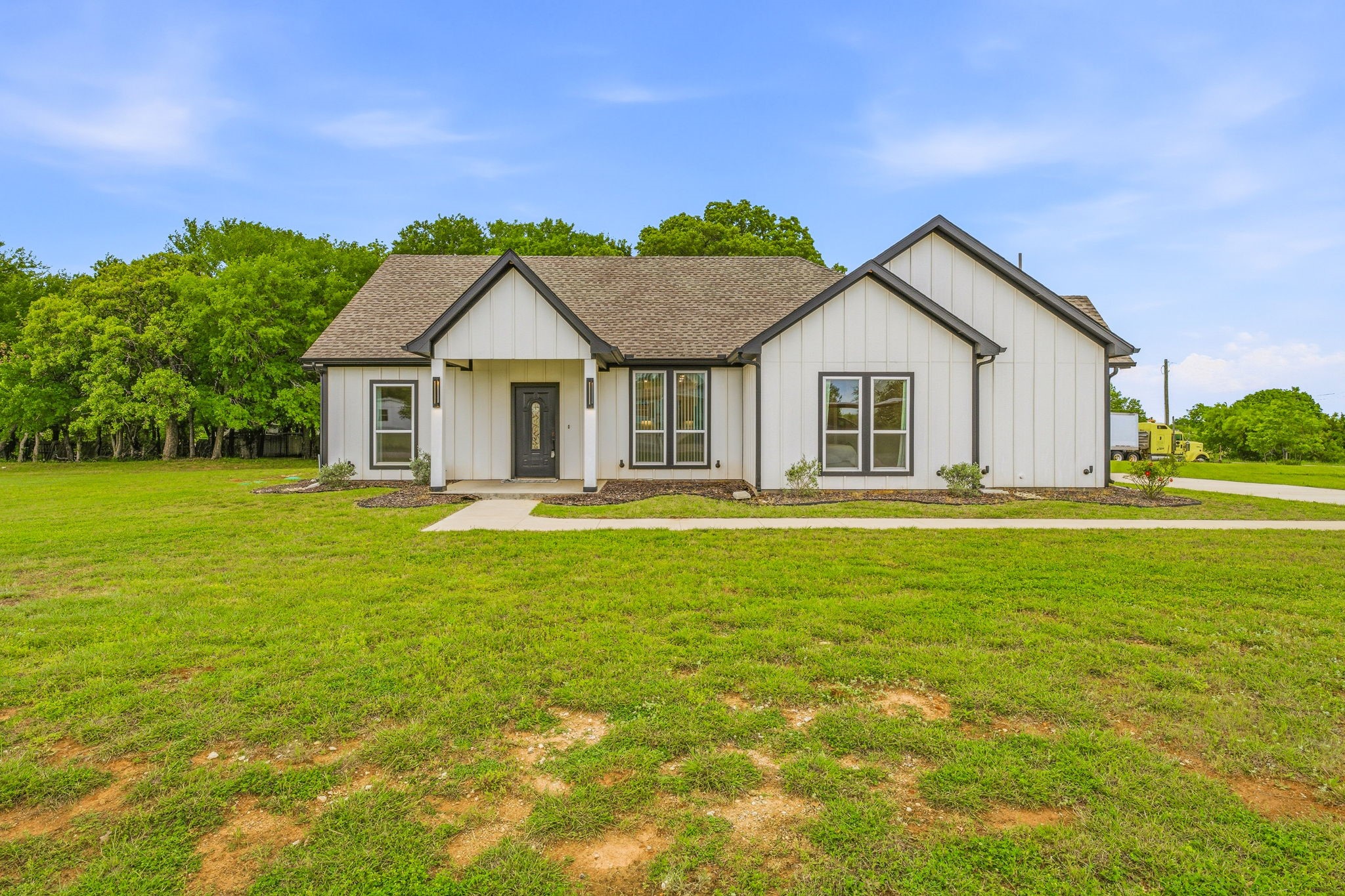6106 Moose Drive Granbury TX 76048