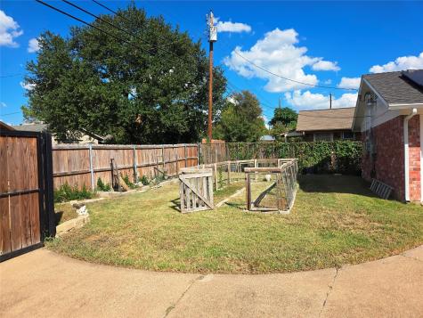 3613 Flamingo Lane Irving TX 75062