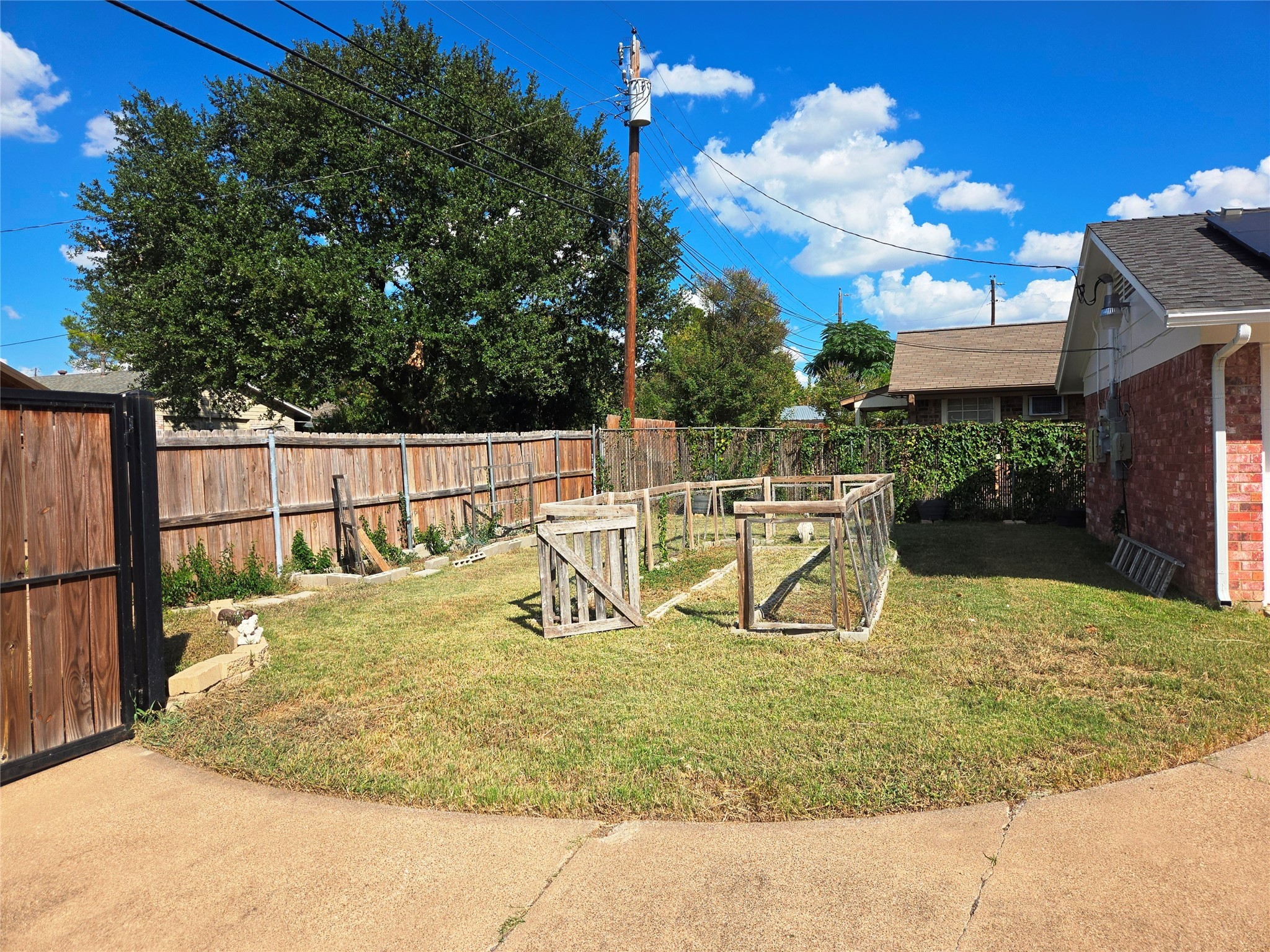 3613 Flamingo Lane Irving TX 75062
