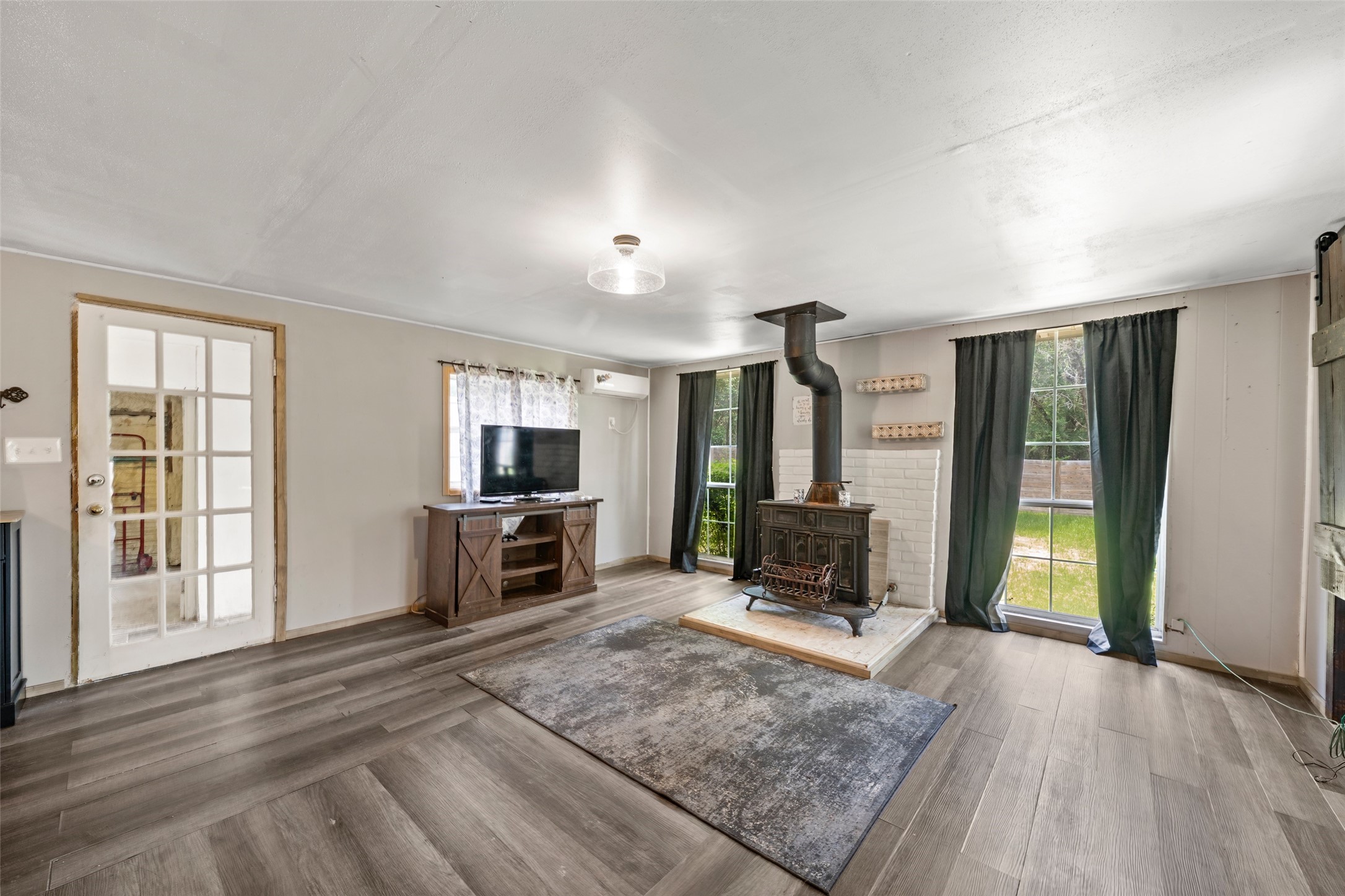 110 Private Road 180 Whitney TX 76692
