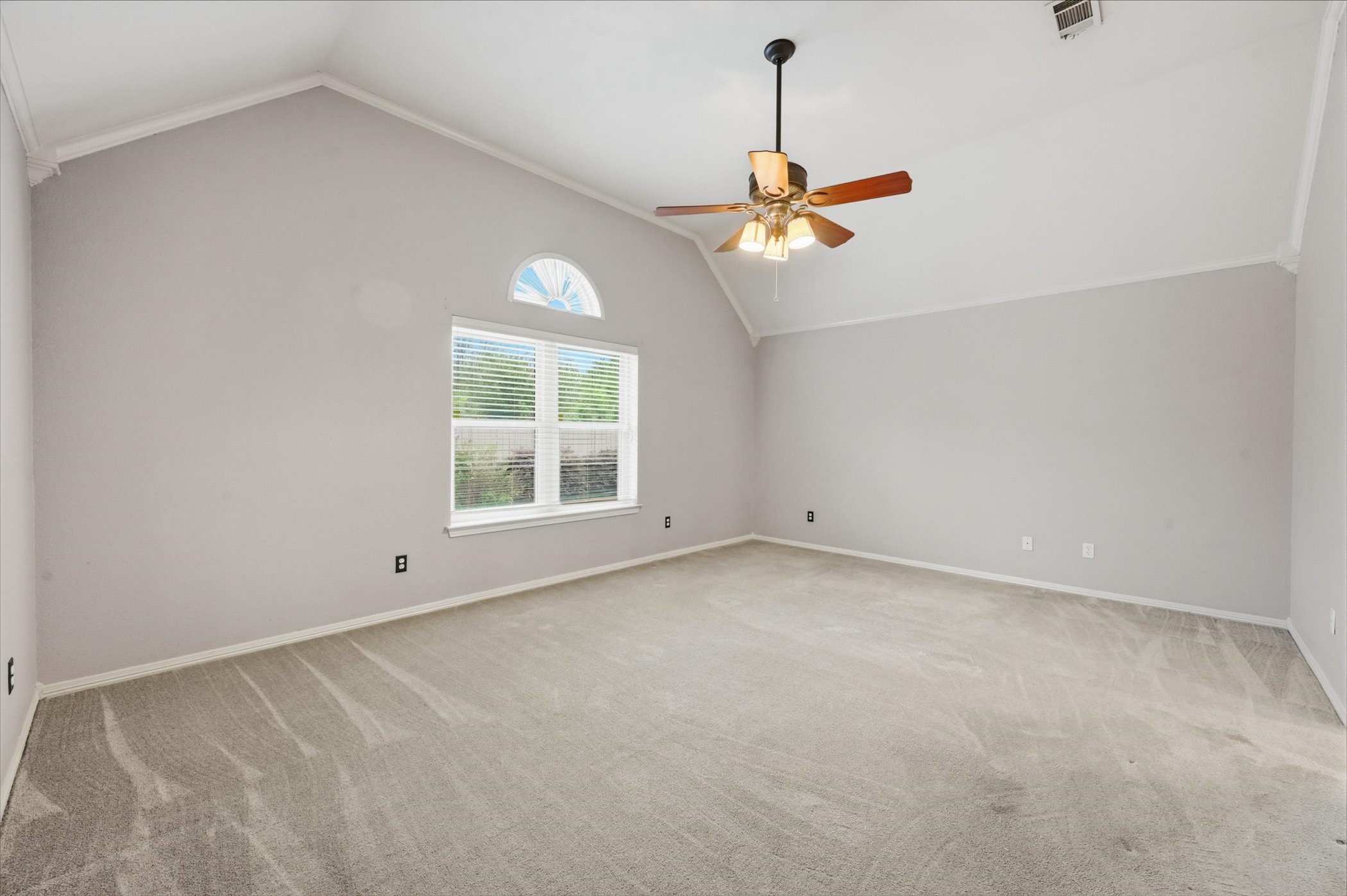 1616 Oak Creek Drive Hurst TX 76054