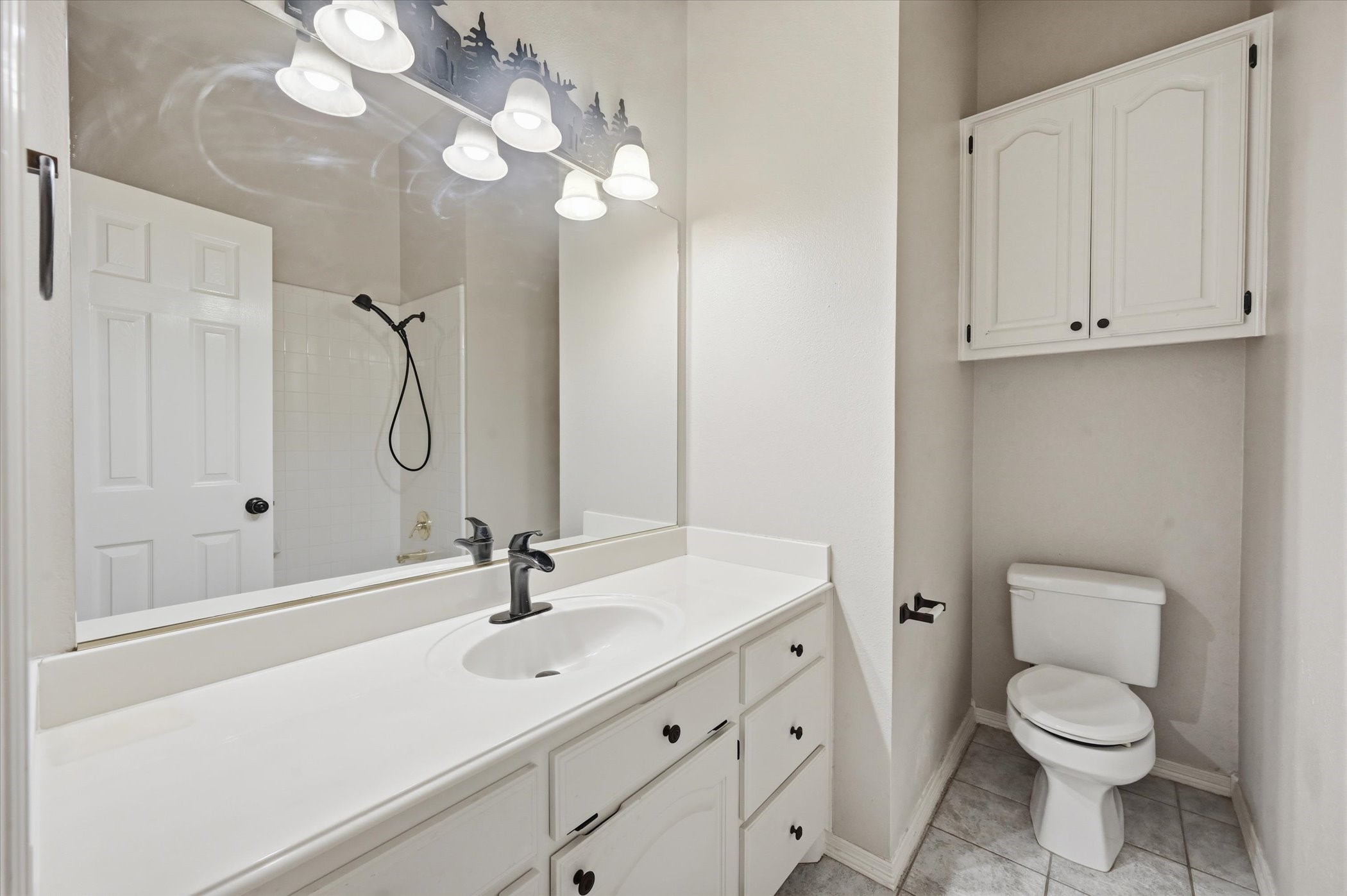 1616 Oak Creek Drive Hurst TX 76054
