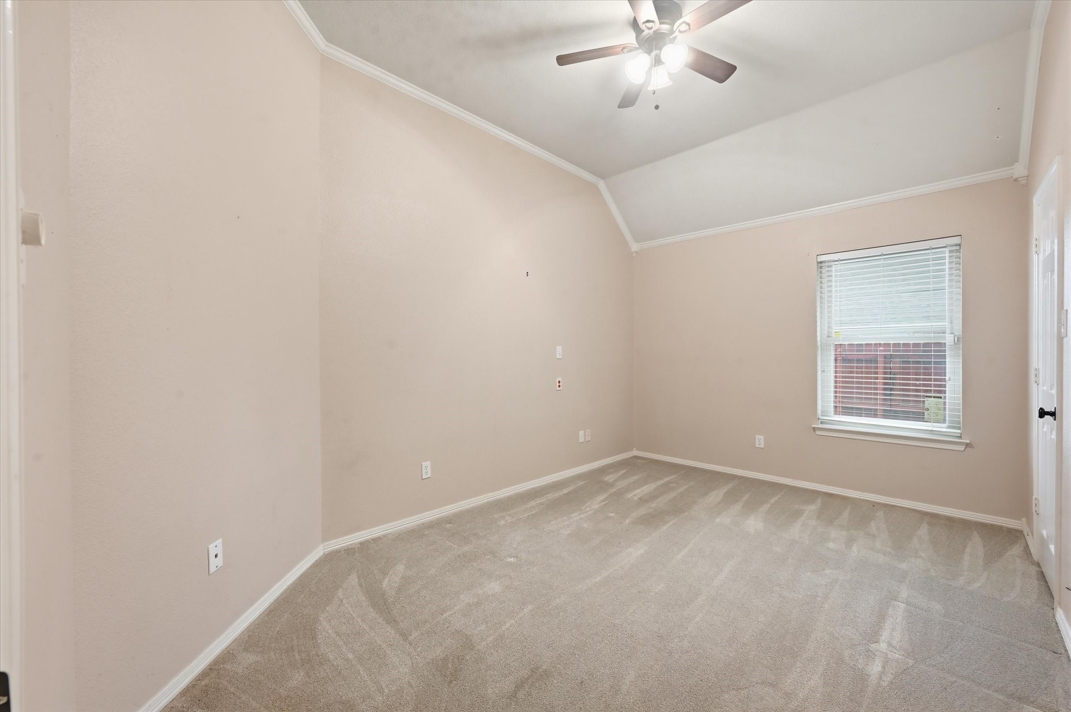 1616 Oak Creek Drive Hurst TX 76054