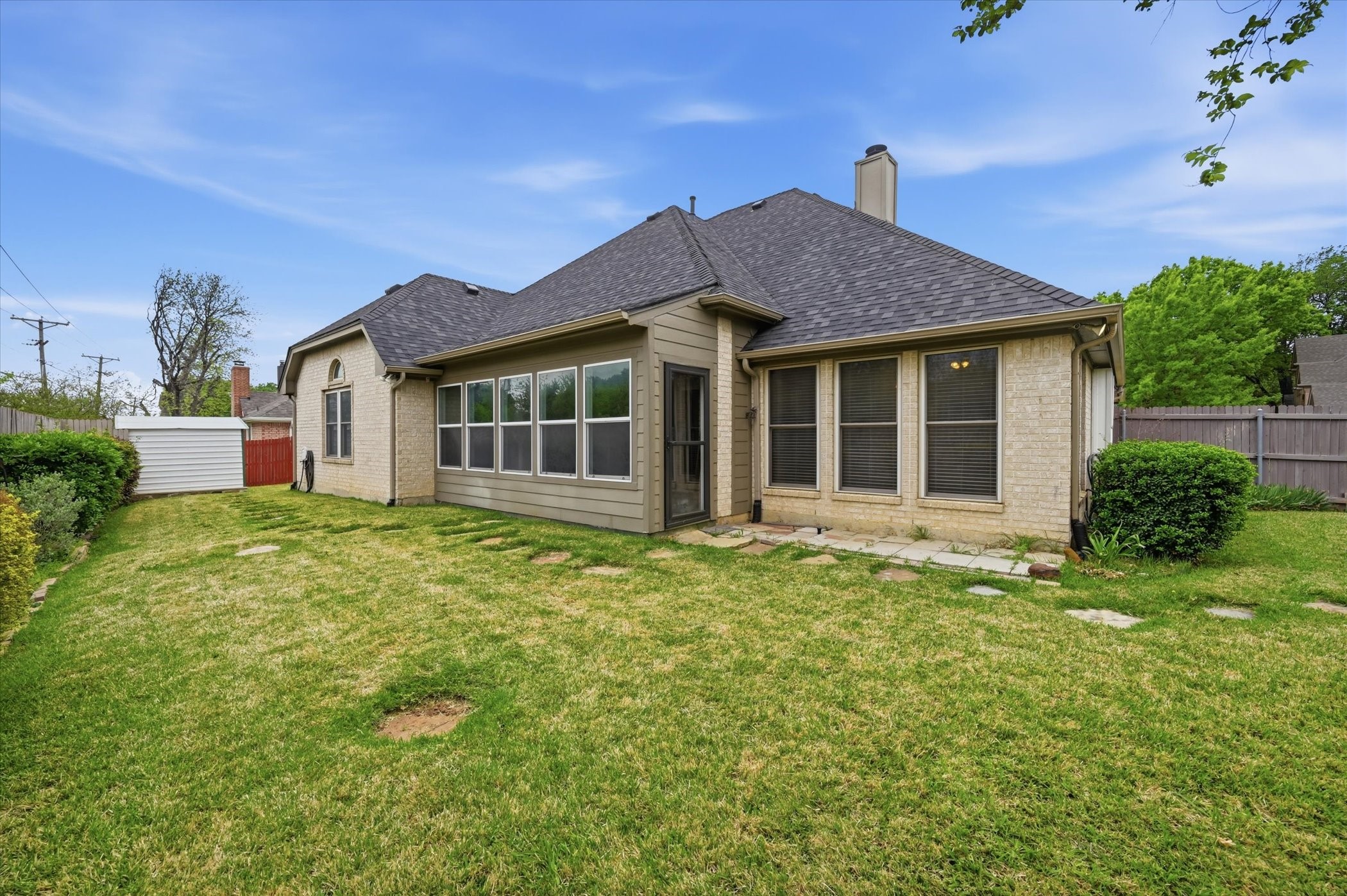 1616 Oak Creek Drive Hurst TX 76054