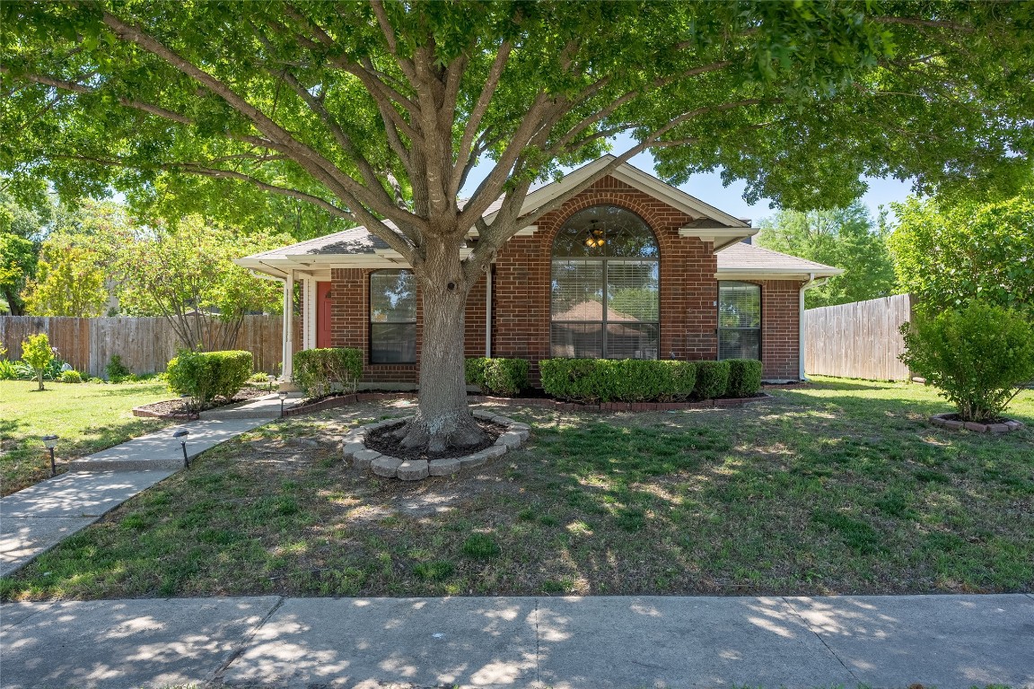 3329 N Bell Avenue Denton TX 76207