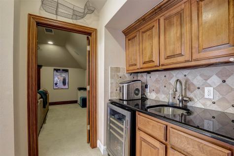 8491 Canyon Crossing Lantana TX 76226