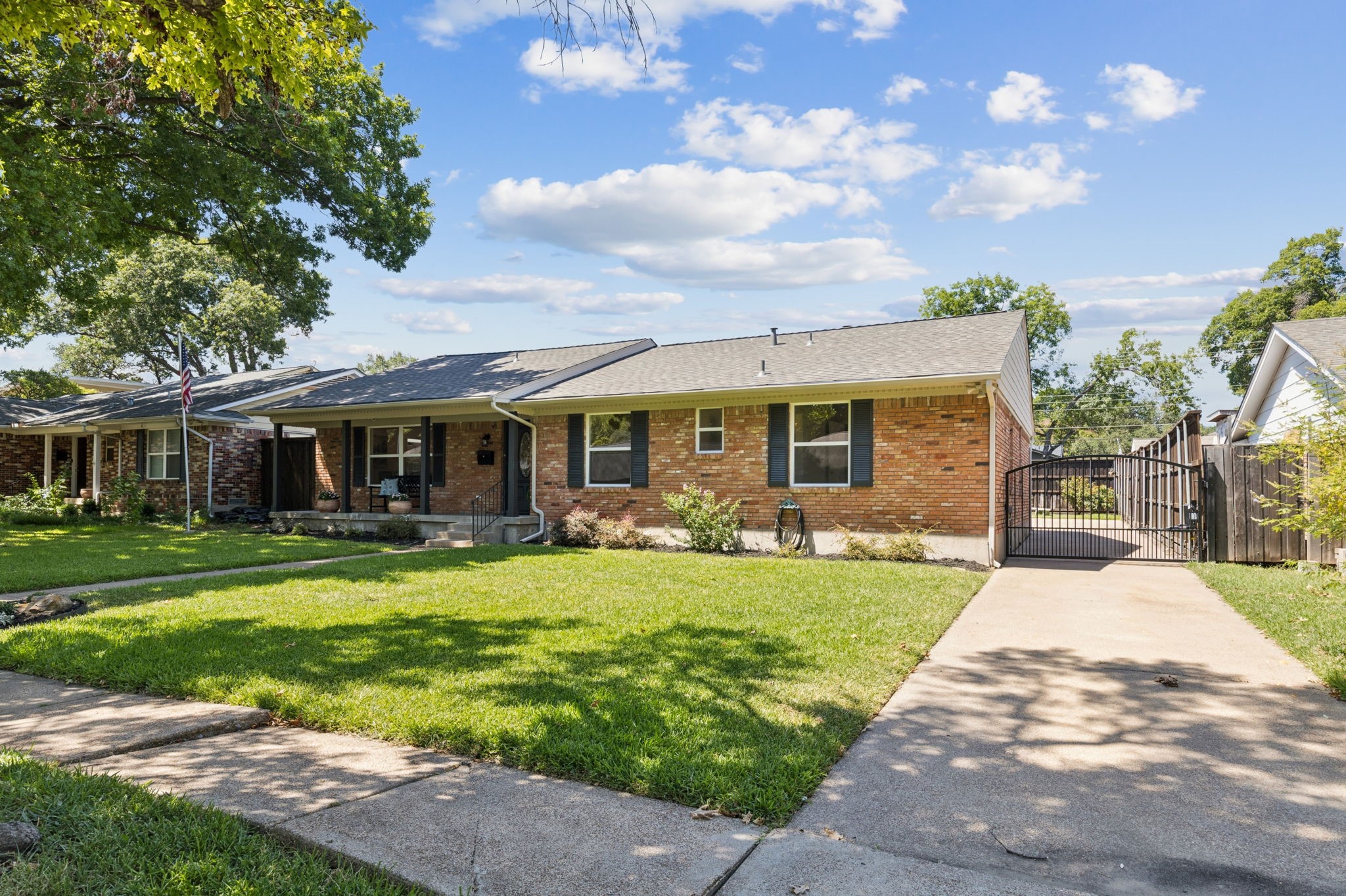 10419 Royalwood Drive Dallas TX 75238