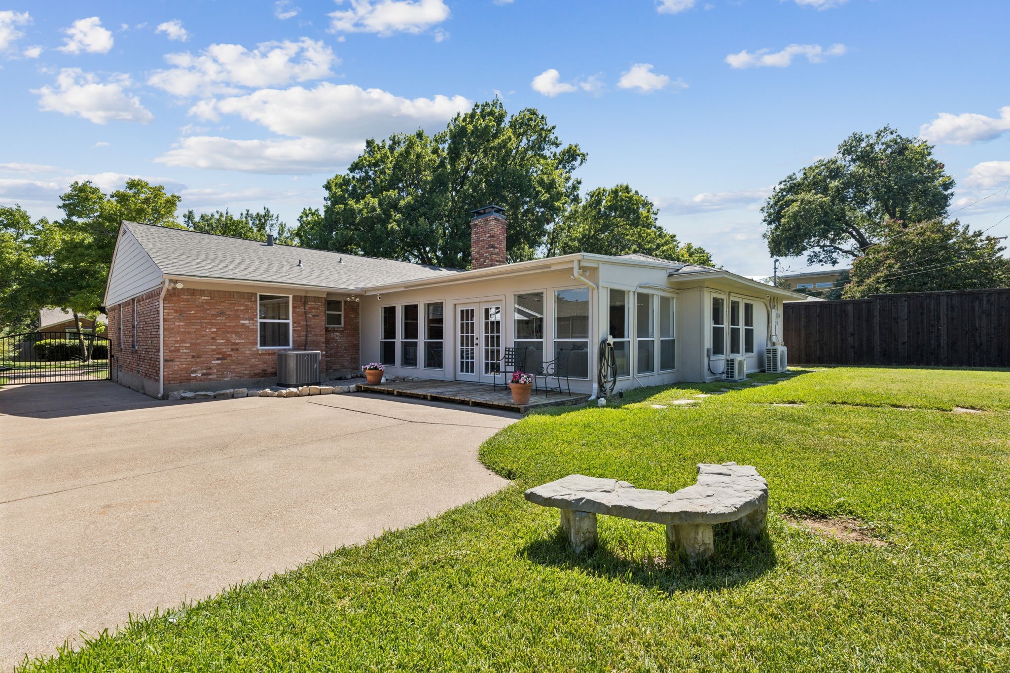 10419 Royalwood Drive Dallas TX 75238
