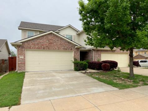 7404 Howling Coyote Lane Fort Worth TX 76131
