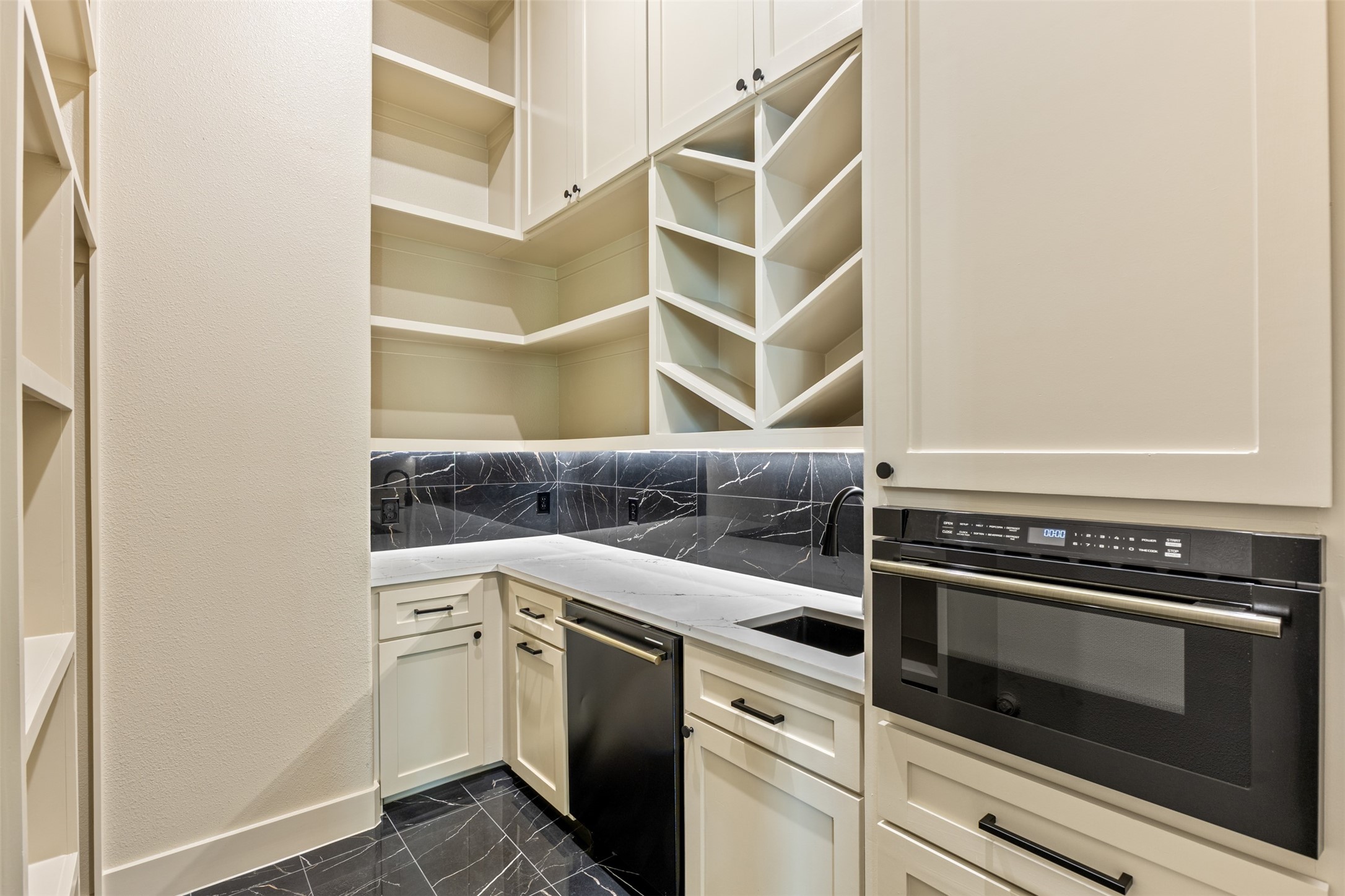 2158 Rohne Drive Cedar Hill TX 75104