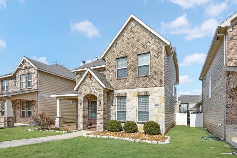 1049 Marietta Lane Aubrey TX 76227