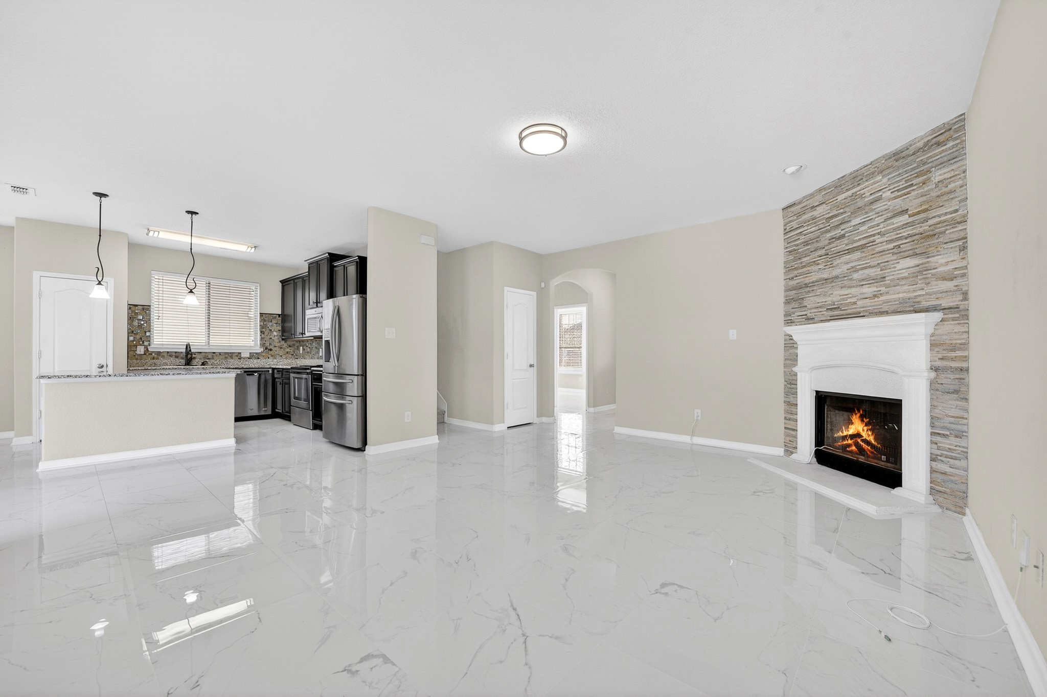 1049 Marietta Lane Aubrey TX 76227