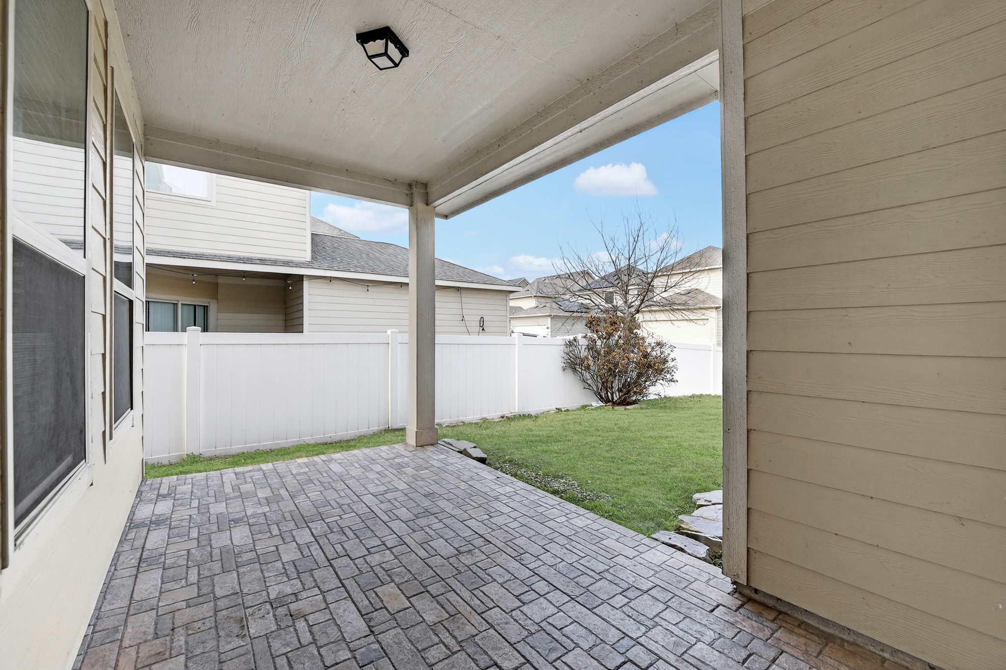 1049 Marietta Lane Aubrey TX 76227