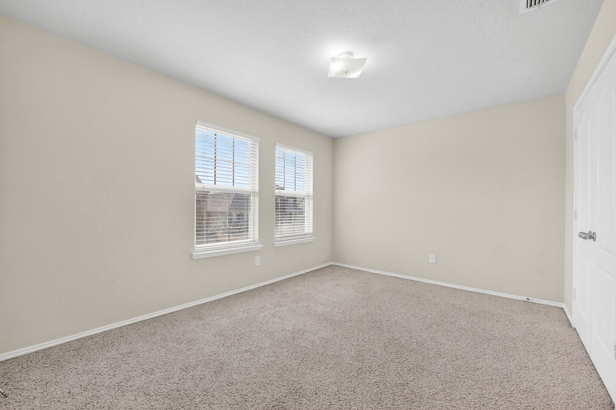 1049 Marietta Lane Aubrey TX 76227