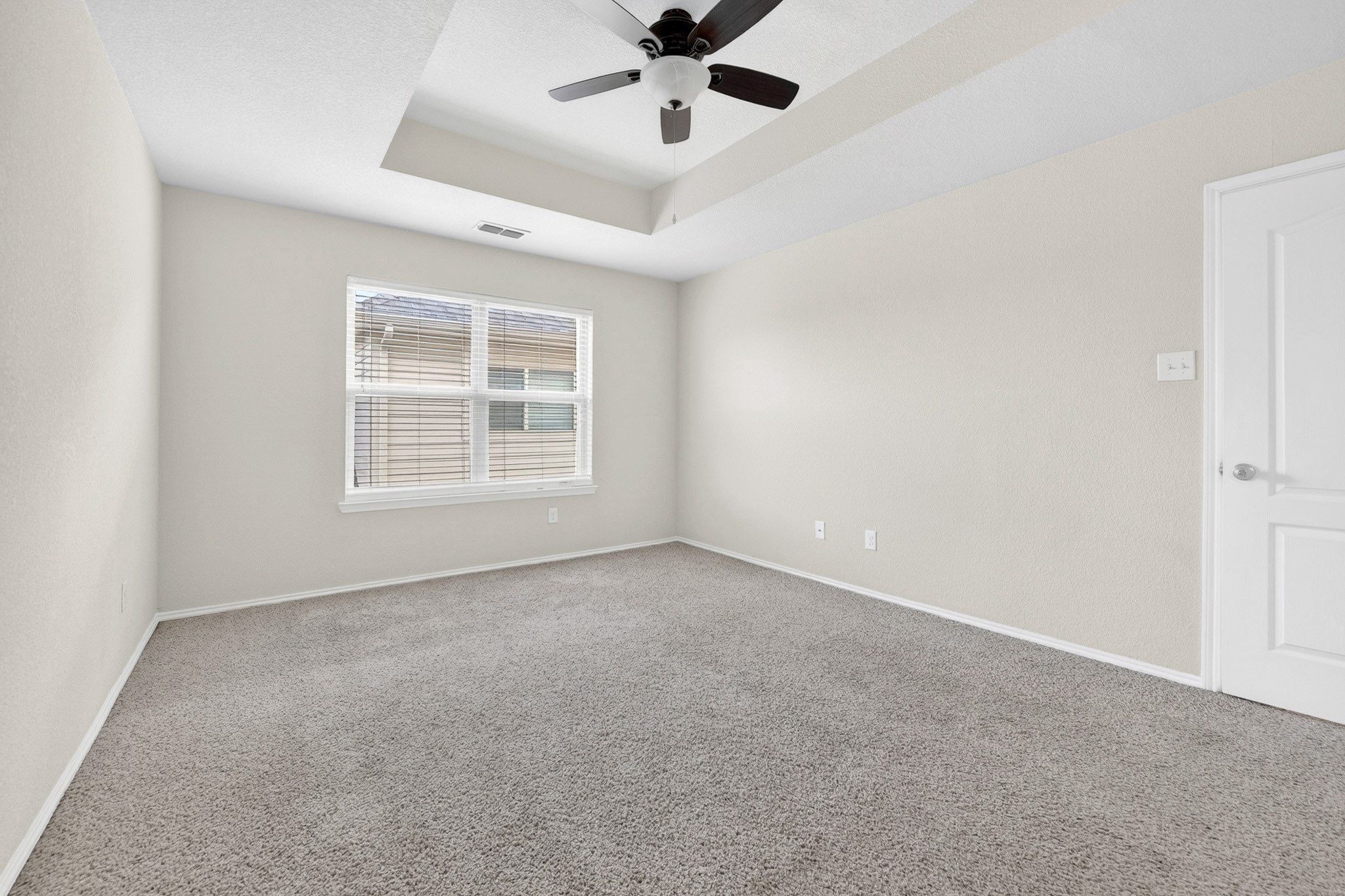 1049 Marietta Lane Aubrey TX 76227