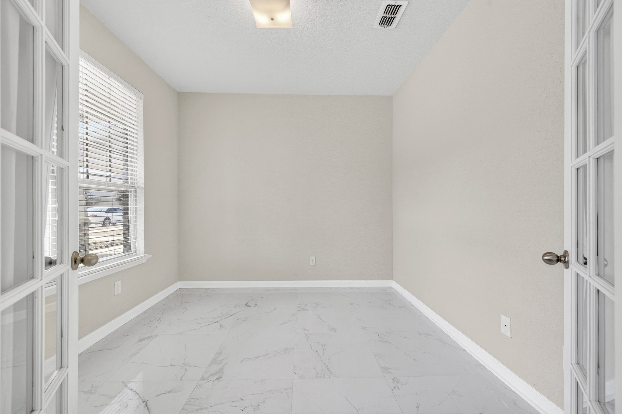 1049 Marietta Lane Aubrey TX 76227