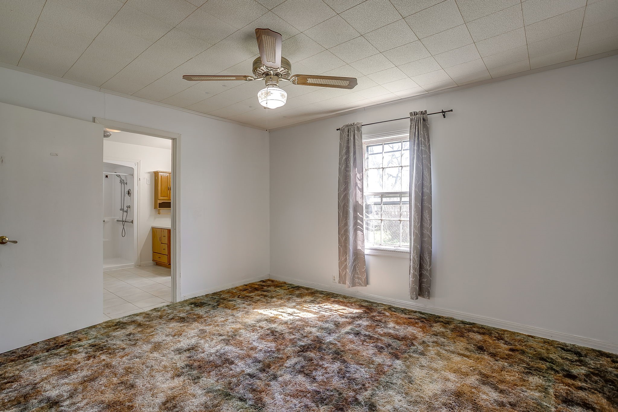 422 N 3rd Street Jacksboro TX 76458