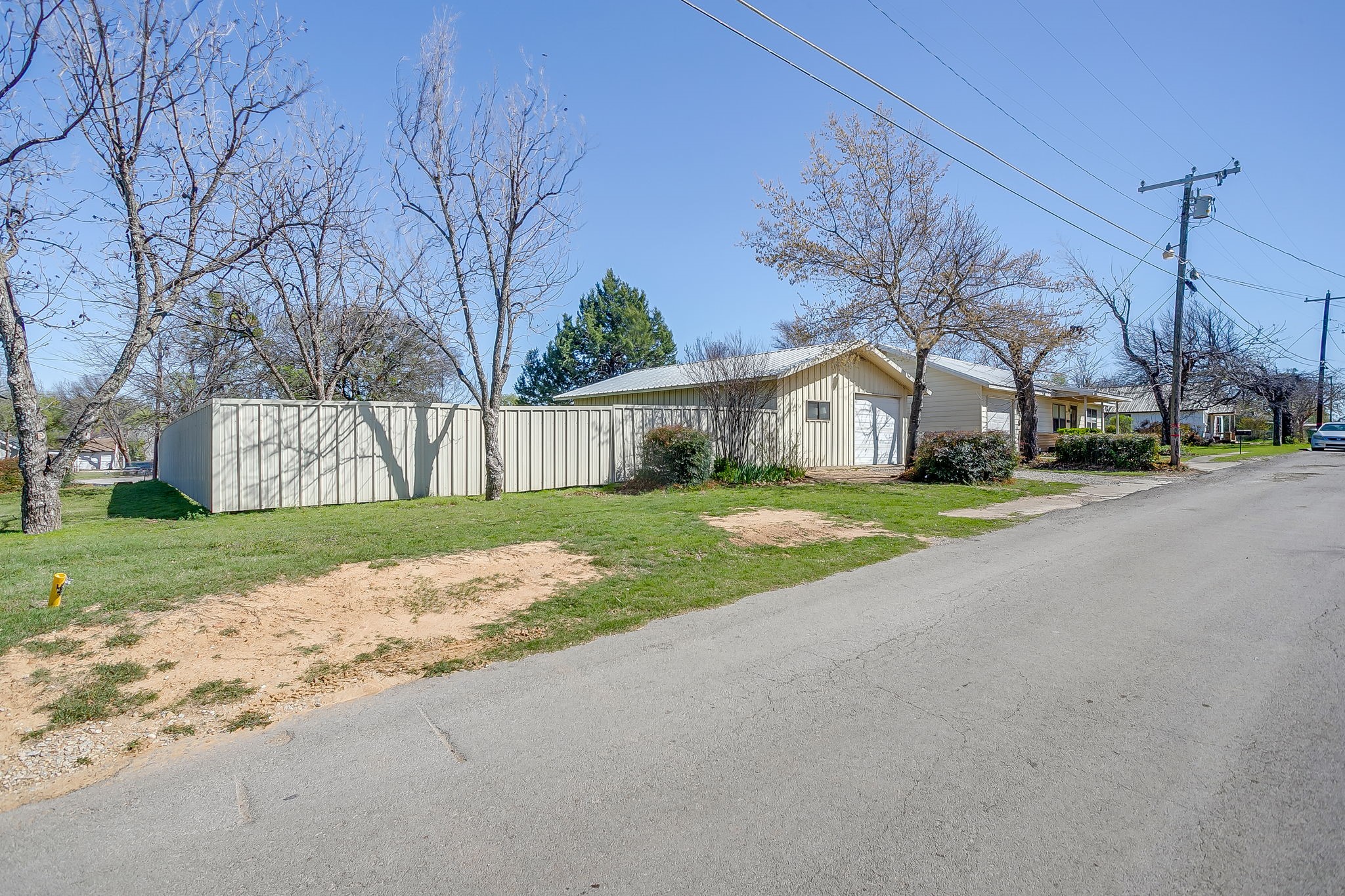 422 N 3rd Street Jacksboro TX 76458