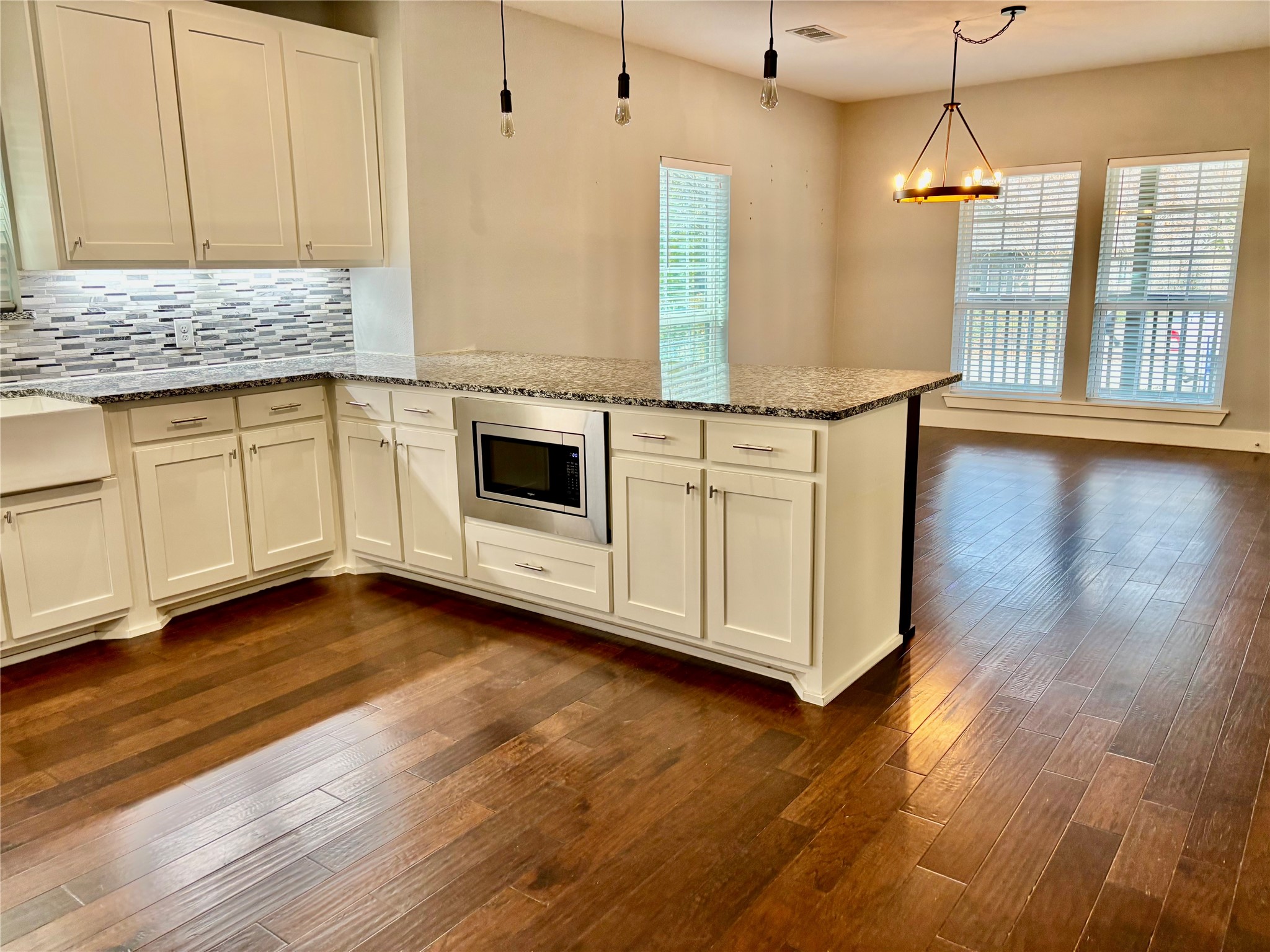 5644 E Side Avenue Dallas TX 75214