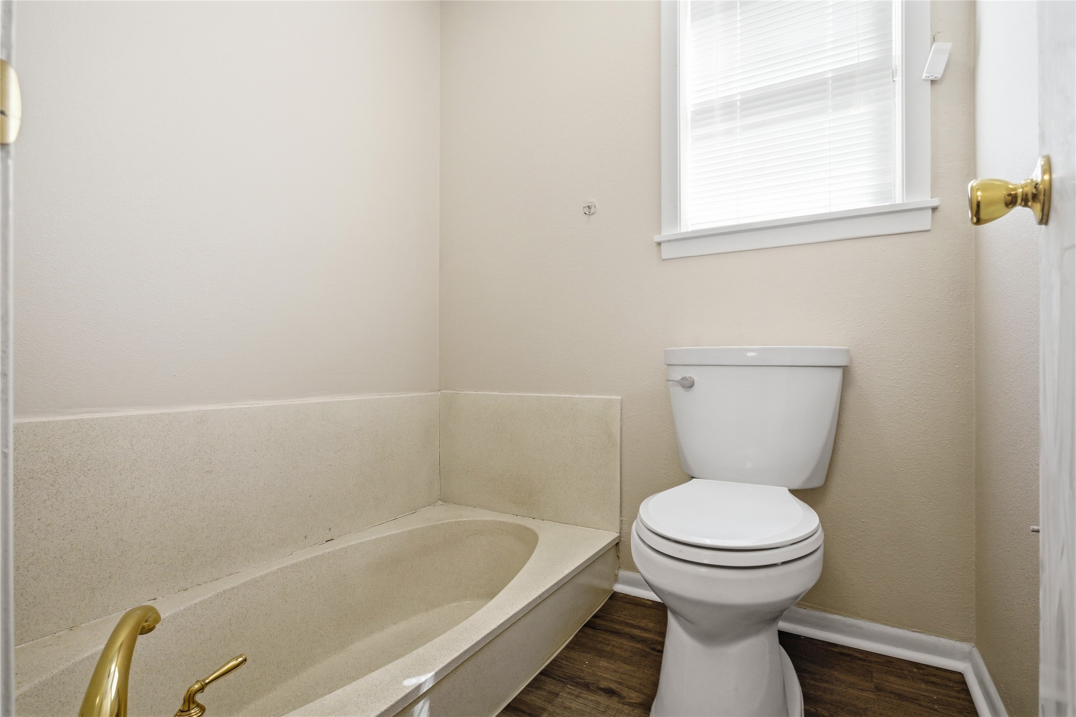 503 Christopher Street Quitman TX 75783