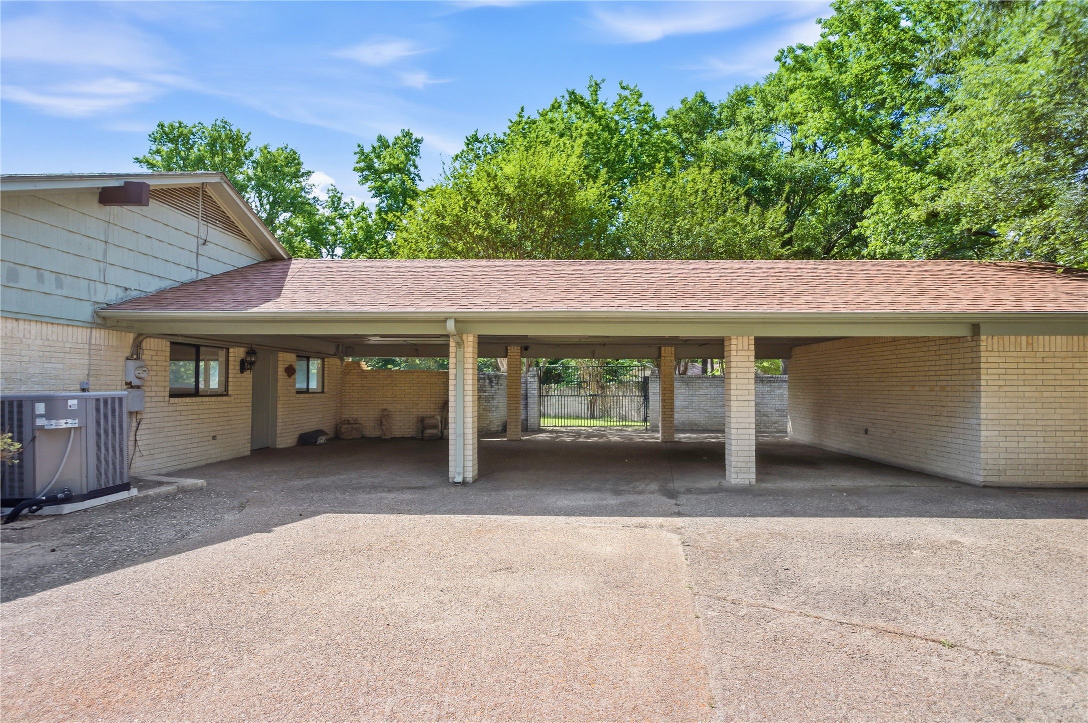 503 Christopher Street Quitman TX 75783