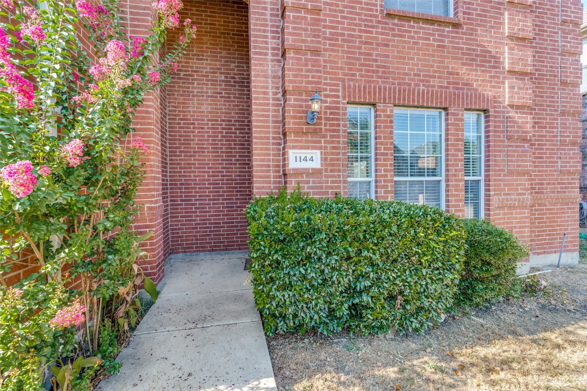 1144 Jamie Drive Grand Prairie TX 75052